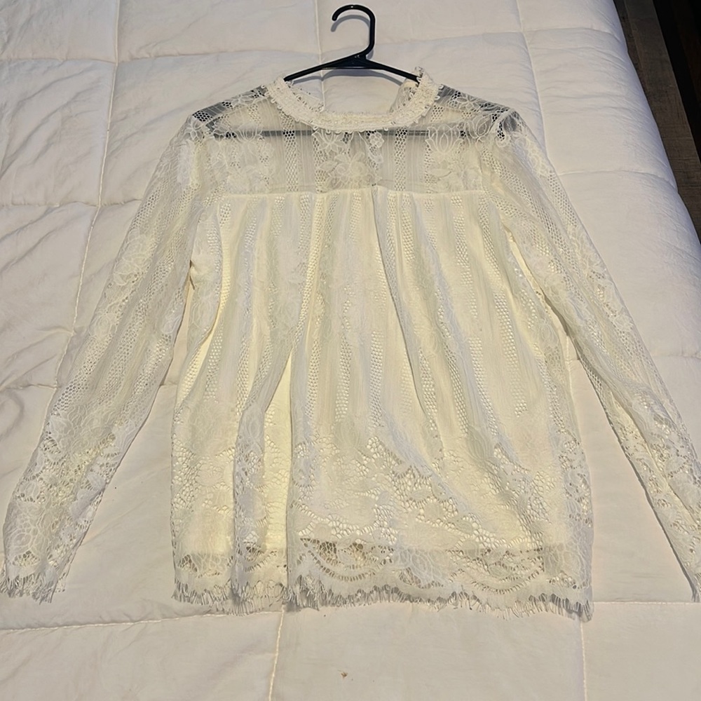 White lace Altar’d State top